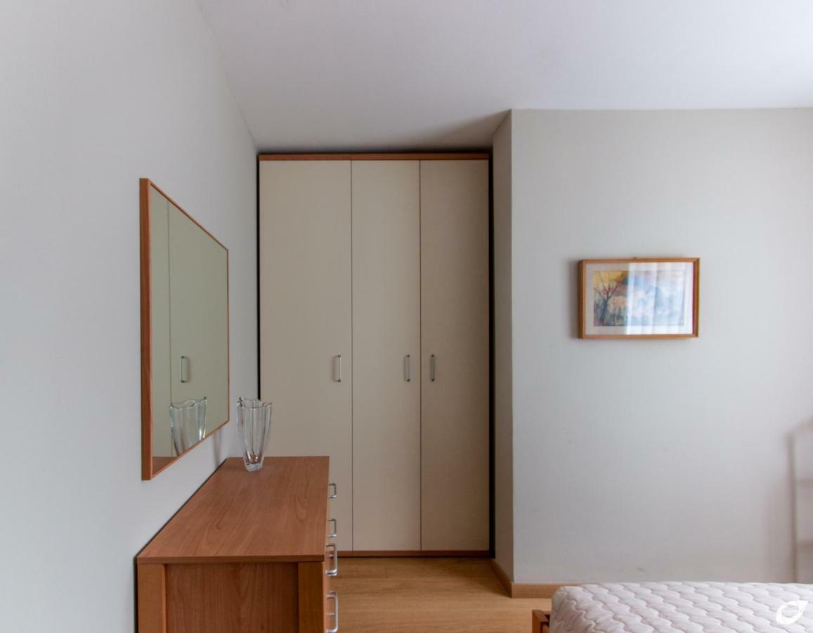 2-Bedroom Apt, With Balcony & Aircondition - 50 M From The Beach Marina di Pietrasanta Kültér fotó